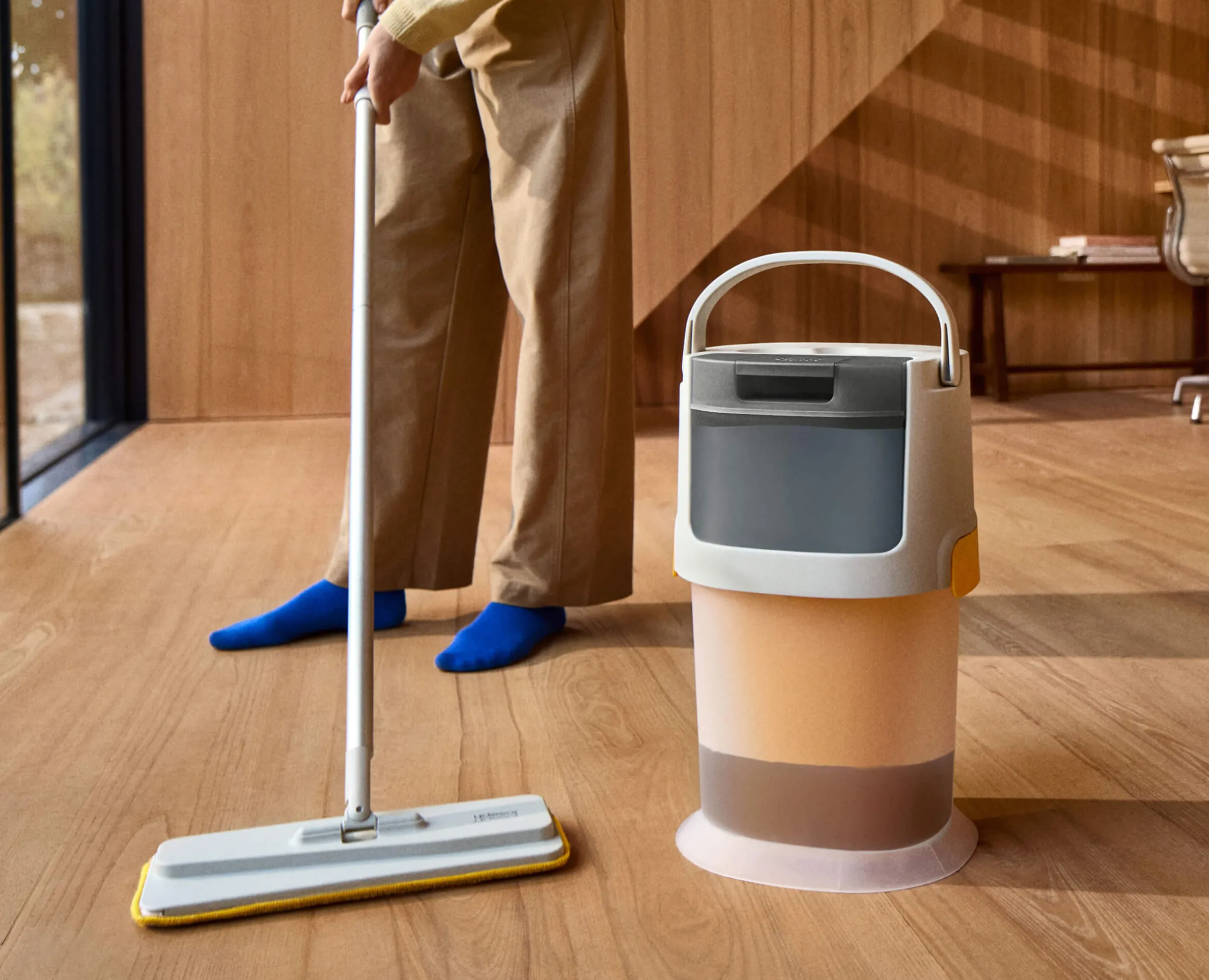 Balai Auto-essorant en Microfibre avec Seau UltraClean