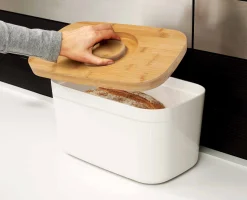 Boîte à Pain Blanche avec Couvercle en Bambou