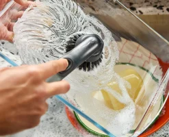 Brosse à Vaisselle avec Distributeur de Savon et 5 Rechanges SinkTech