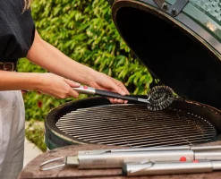 Brosse Nettoyage Barbecue Rétractable GrillOut™