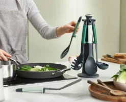 Carrousel de 6 Ustensiles de Cuisine Vert Elevate™ - Éditions
