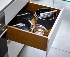 Casserole Space antiadhésive en céramique 23 cm bleue avec poignée pliante et couvercle
