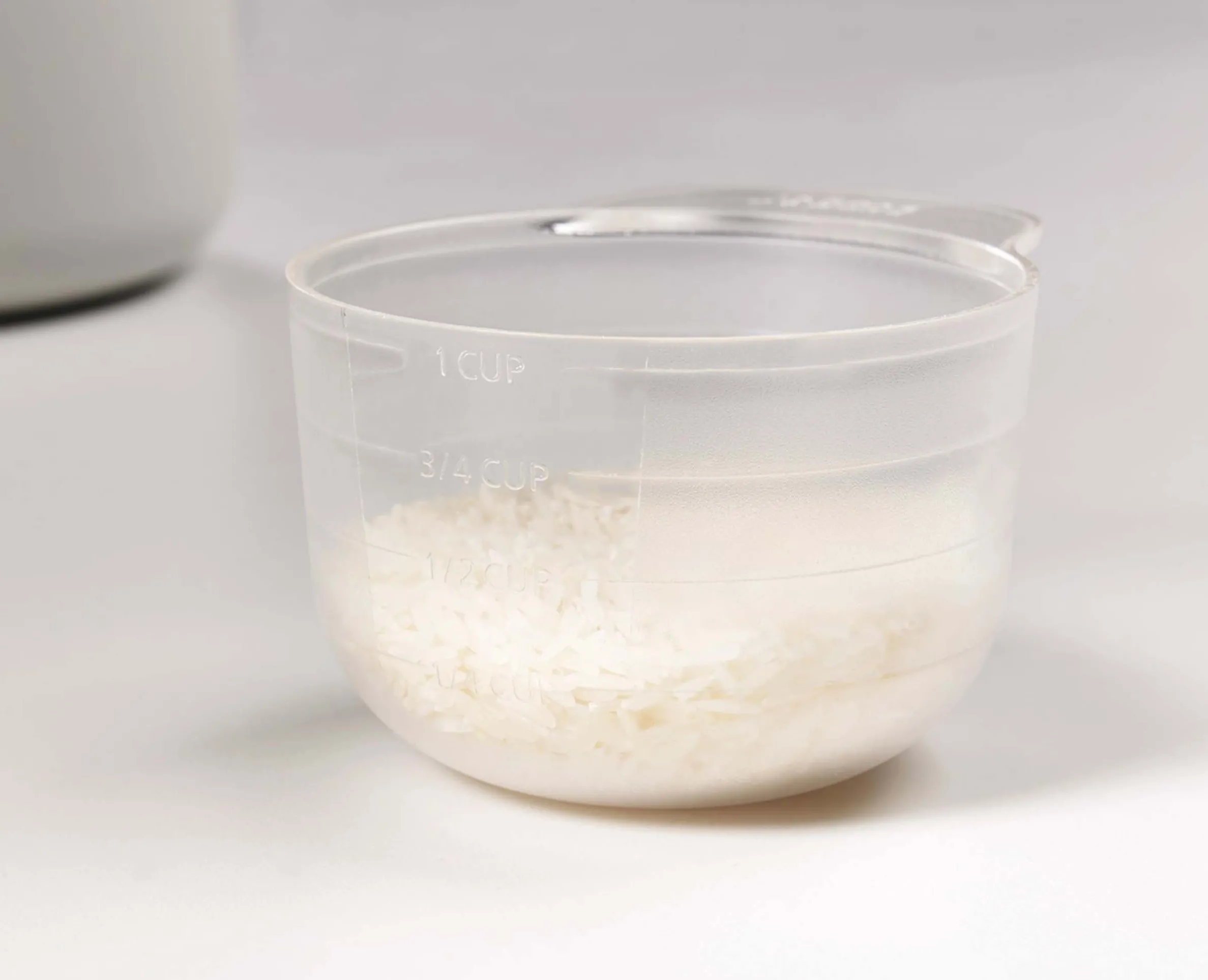 Cuiseur de Riz pour Micro-ondes en Blanc M-Cuisine™