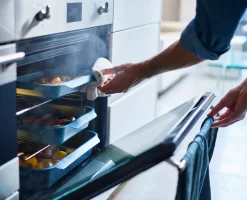 Ensemble de 6 plaques de cuisson antiadhésives Nest™