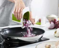 Hachoir à Légumes Facile à Utiliser Blanc ChopCup™