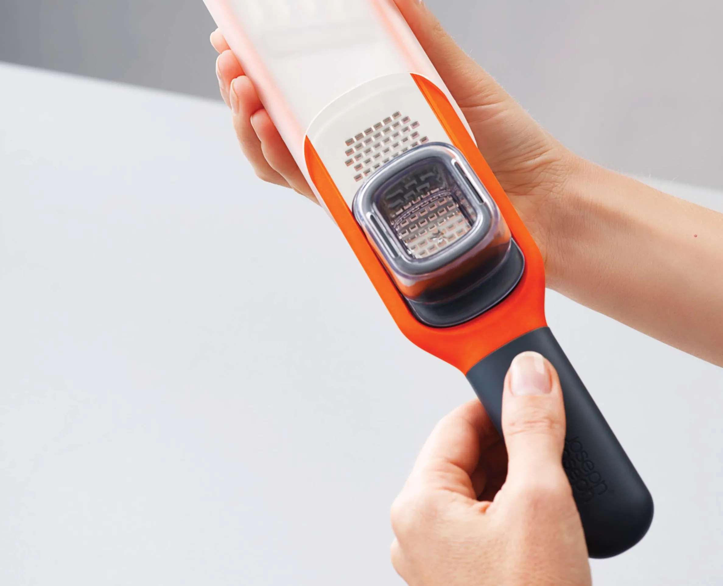 Mini Râpe Eminceur 2-en-1 Orange Handi-Grate™