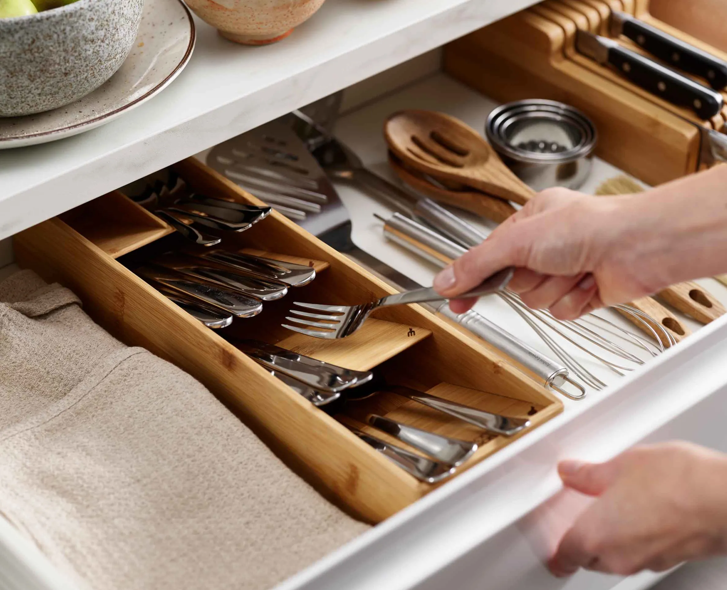 Organiseur de Couverts Compact en Bambou DrawerStore™