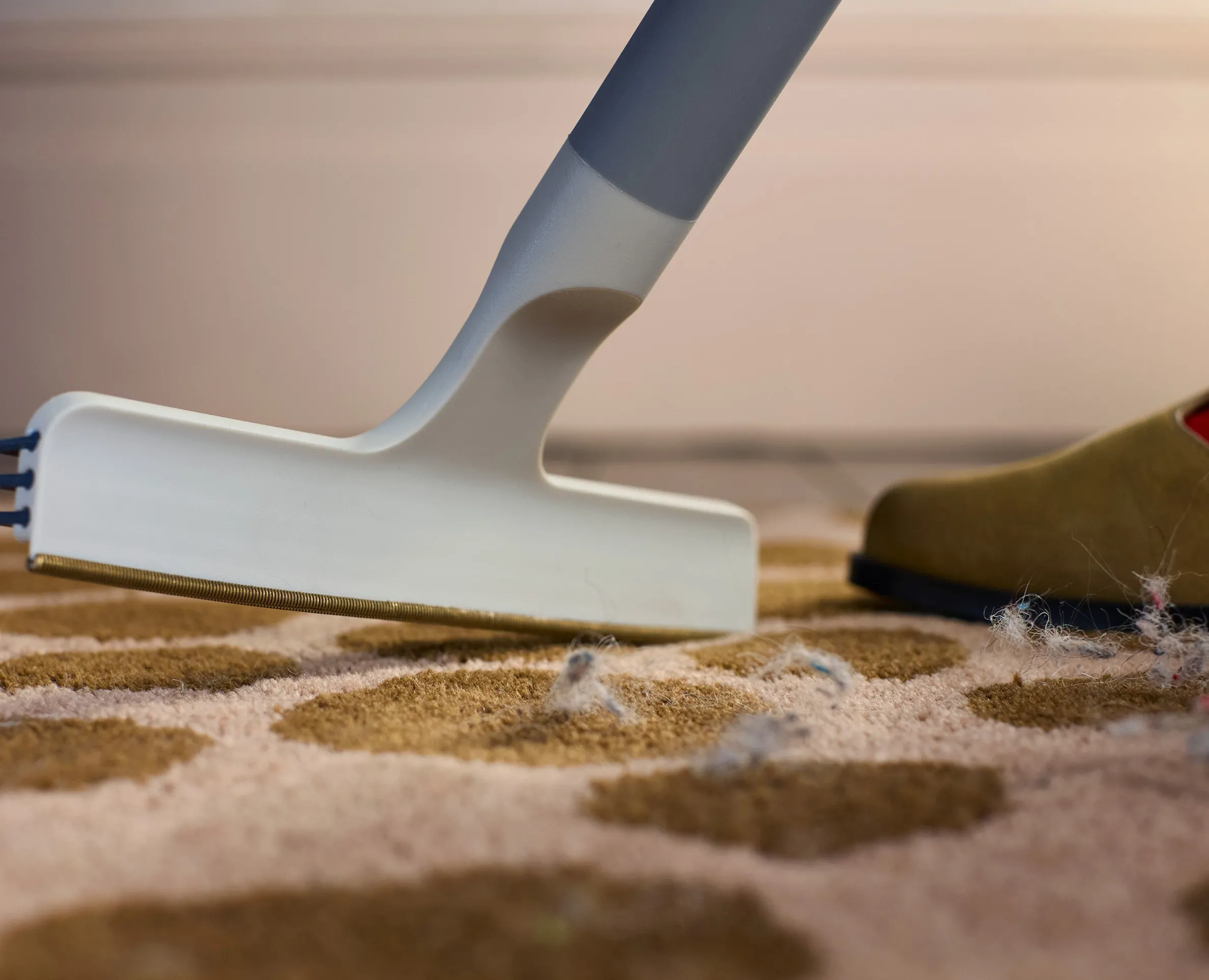 Outil de Nettoyage de Tapis 2-en-1 Cleantech™
