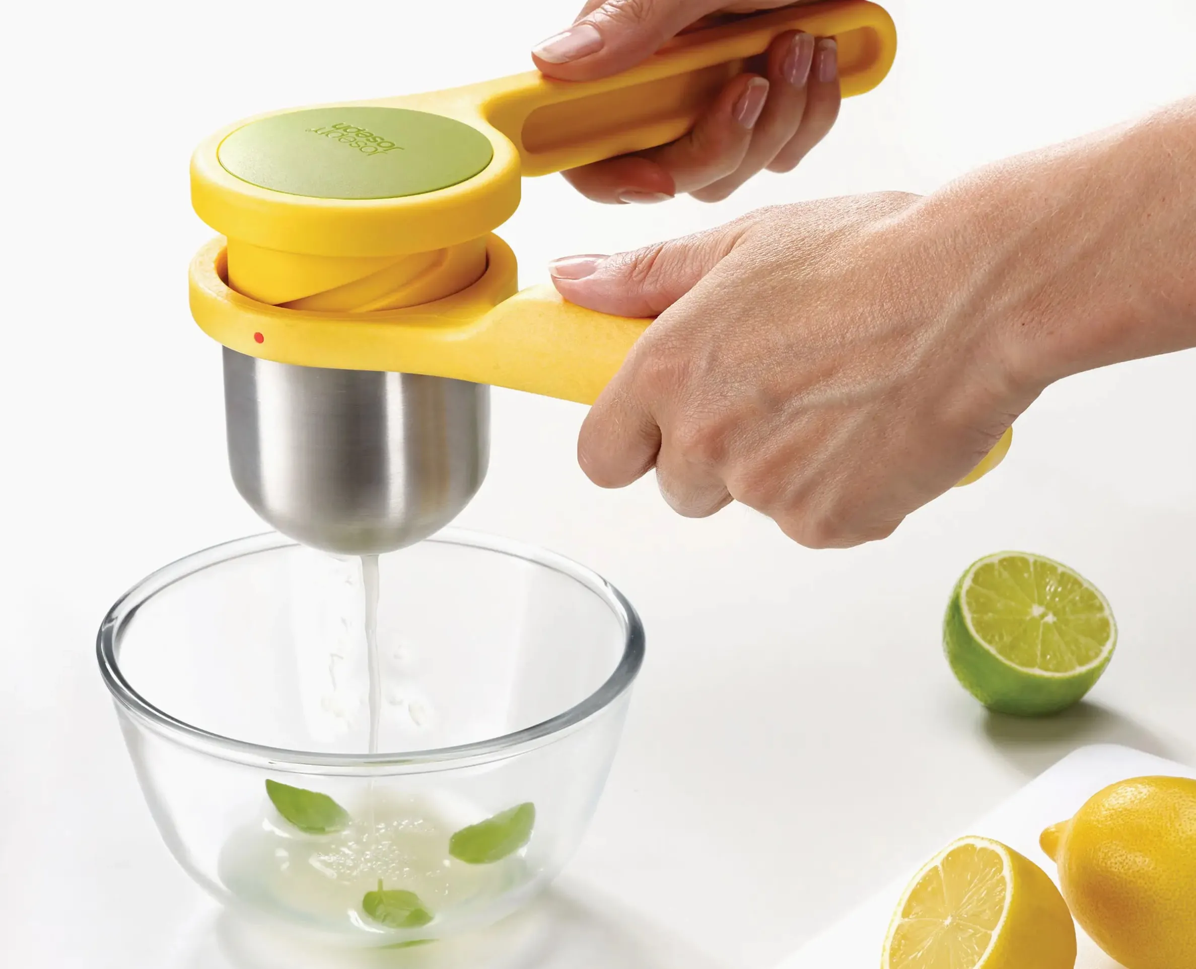 Presse-Citron à Pression Facile Jaune Helix