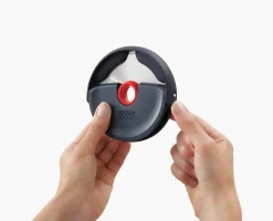 Roulette à Pizza avec Poignée de Protection Disc