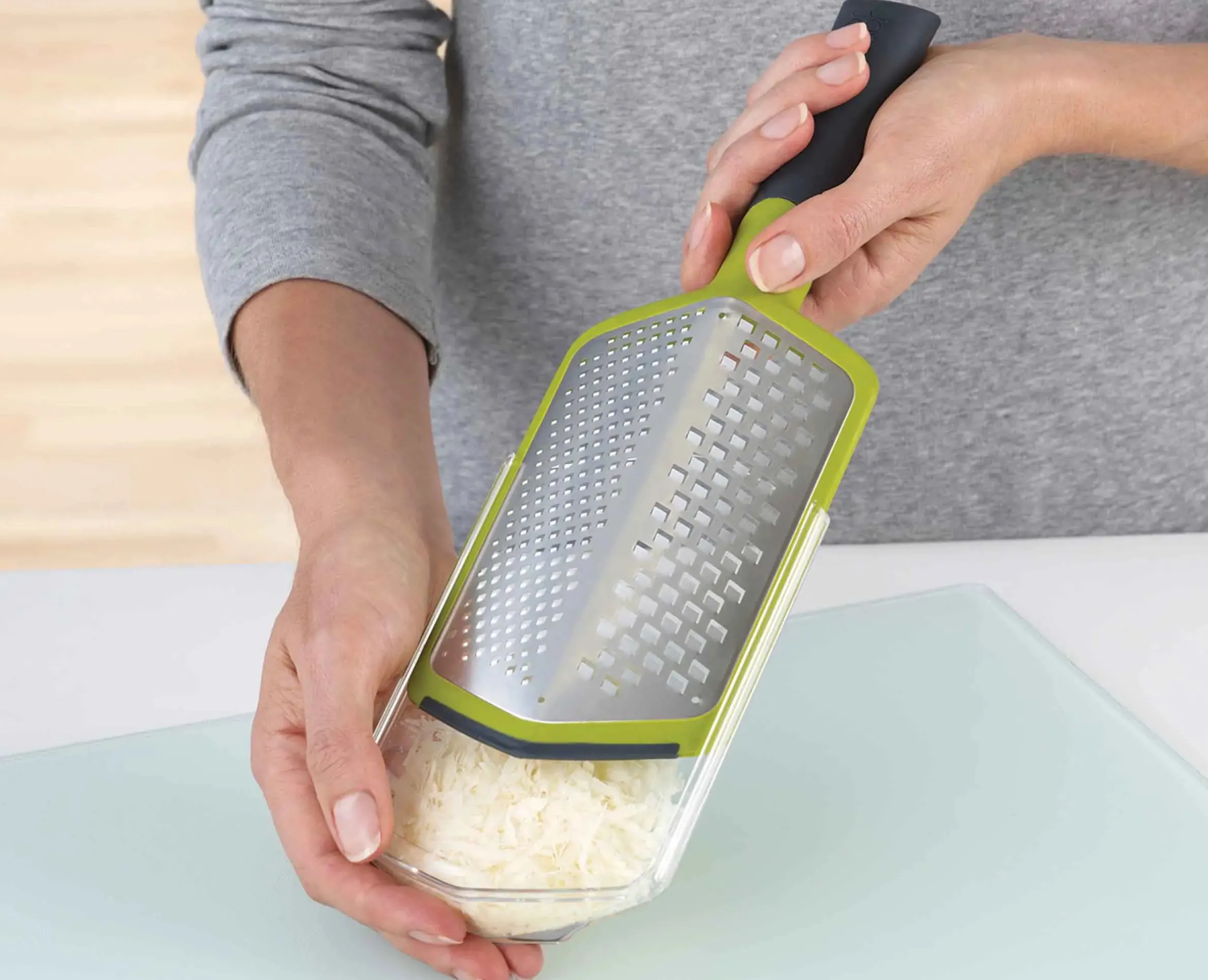 Râpe Double avec Récupérateur Verte Twist Grater™