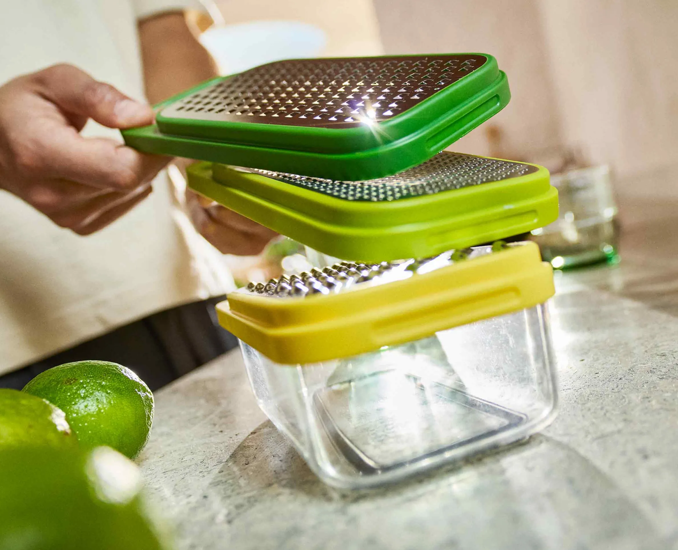 Set de 3 râpes avec conteneur Multi-Grate & Store™
